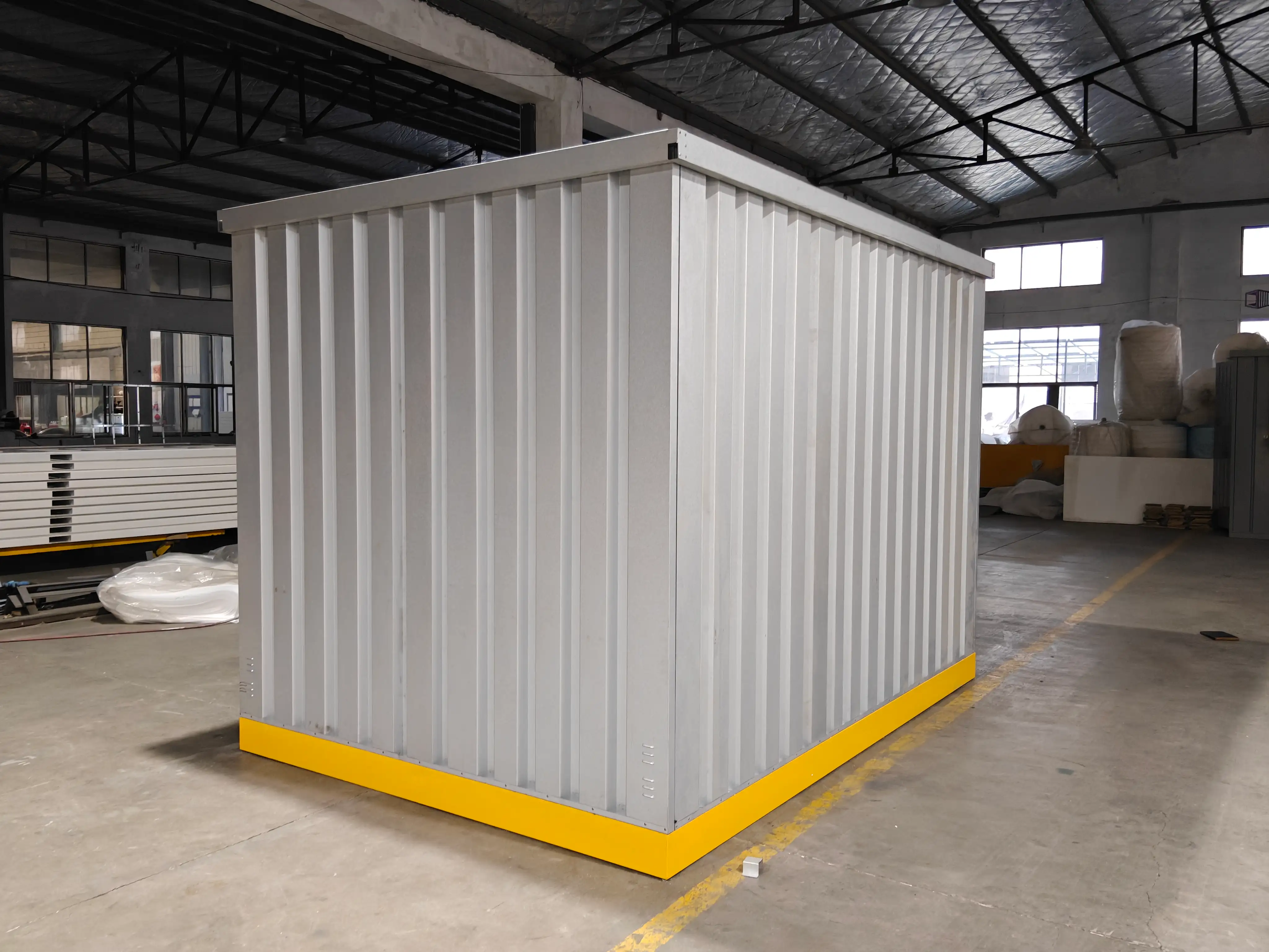 Flat pack commercial storage unit